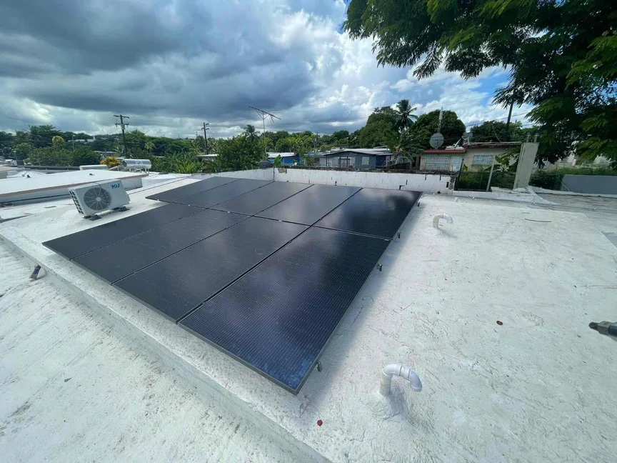 Vista de instalación solar residencial